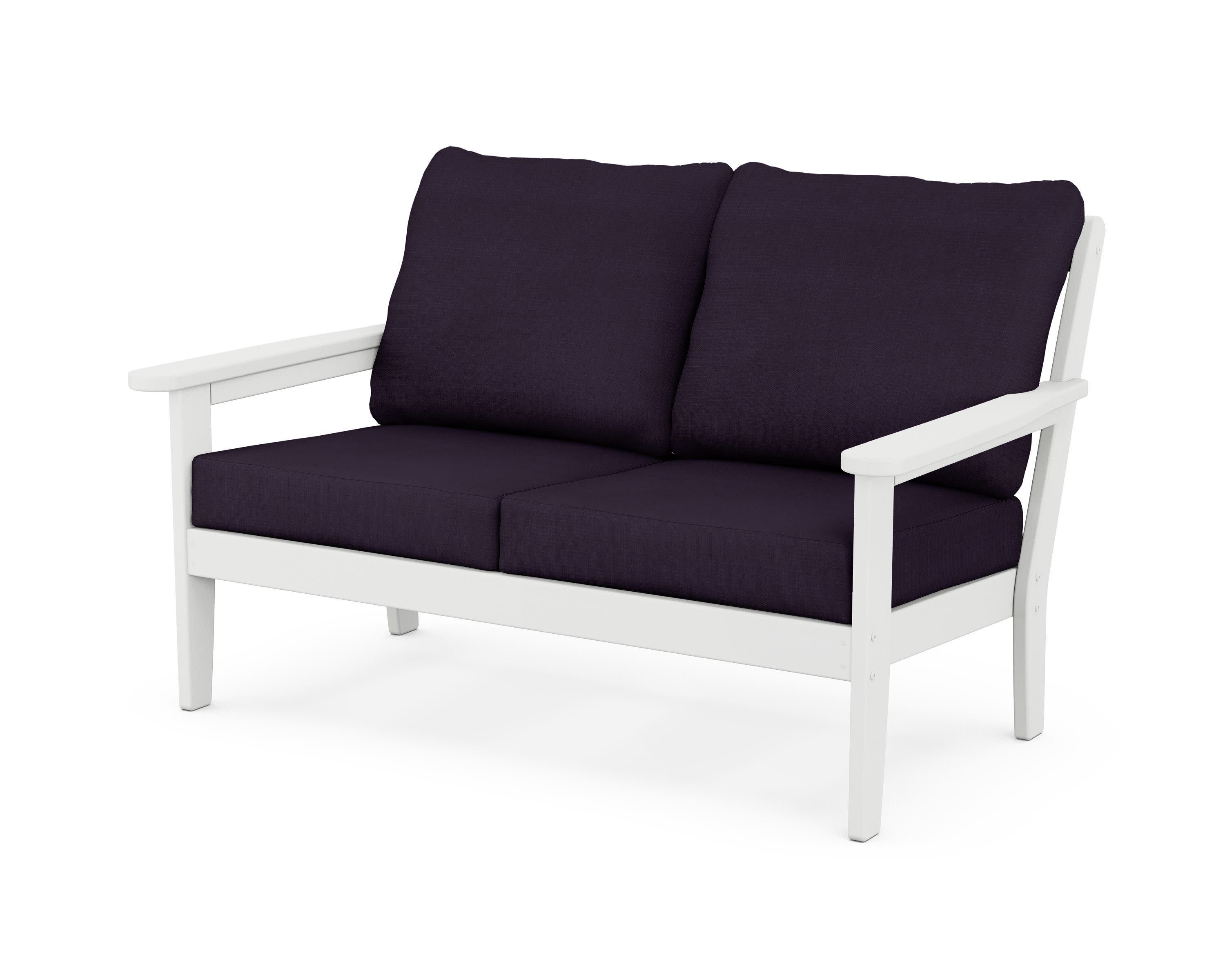Cottage Deep Seating Loveseat in White / Navy Linen