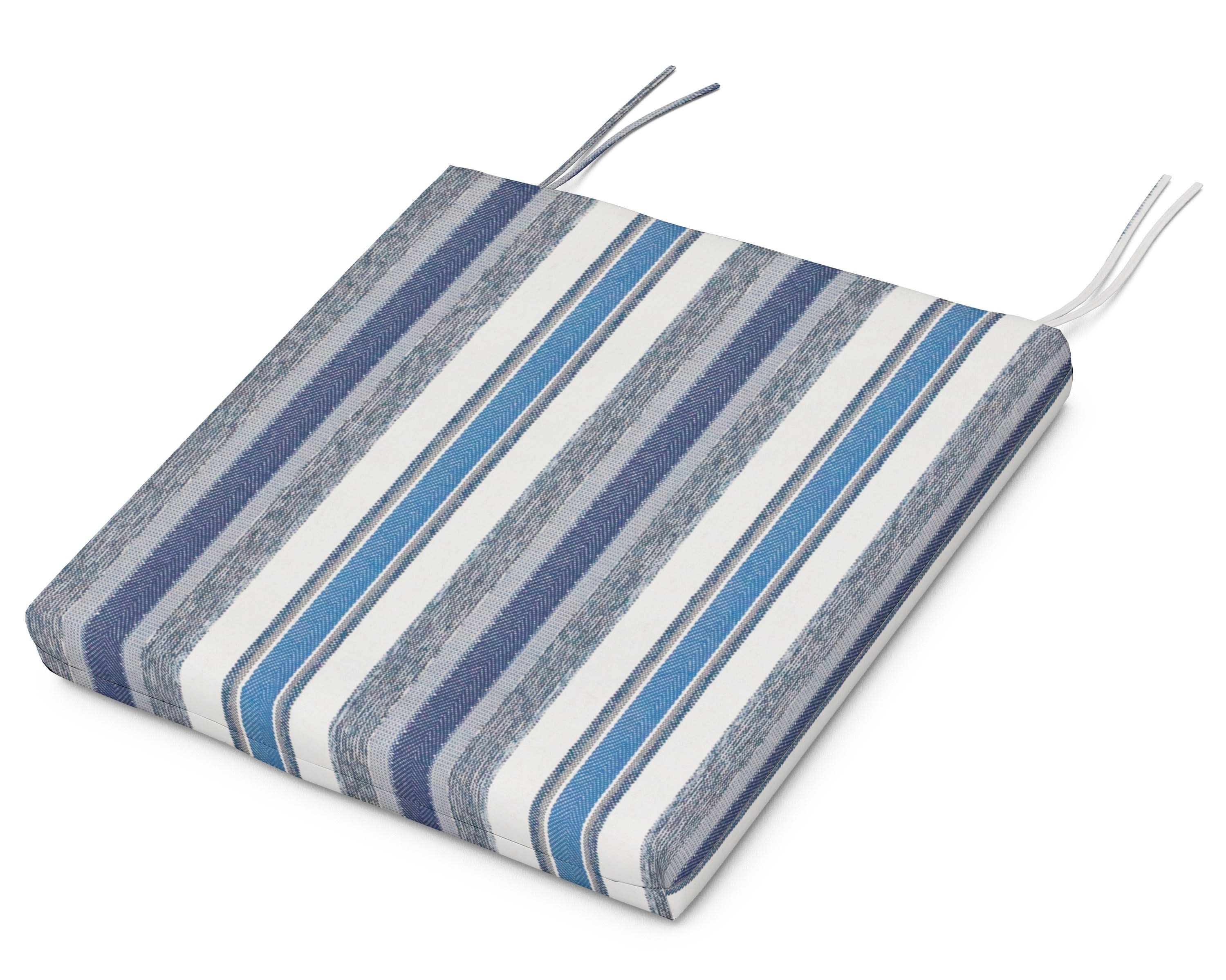 Seat Cushion 17"D x 20.75"W x 2.5"H in Hamptons Stripe