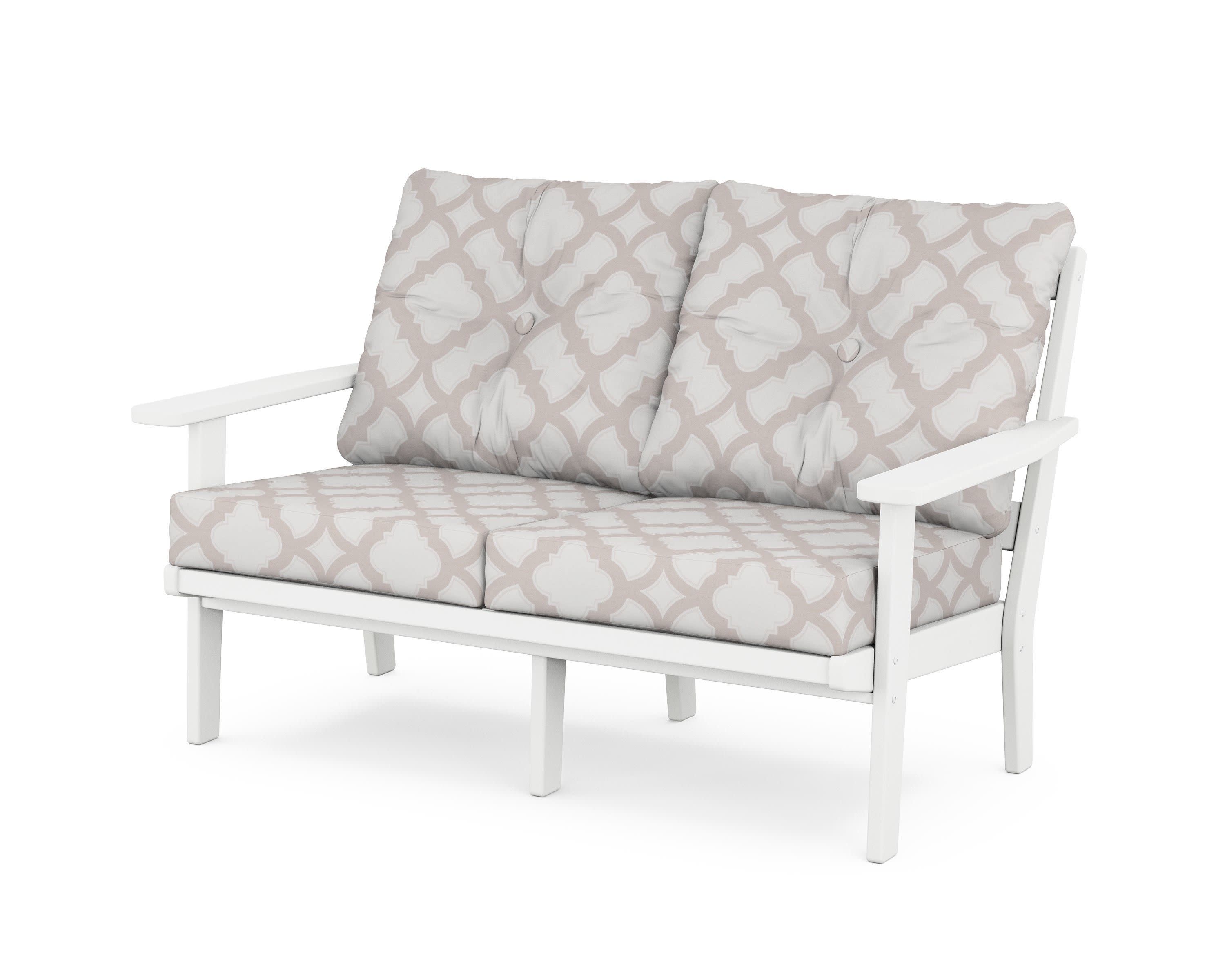 Prairie Deep SeatingLoveseat in White / Trellis Dune Burlap