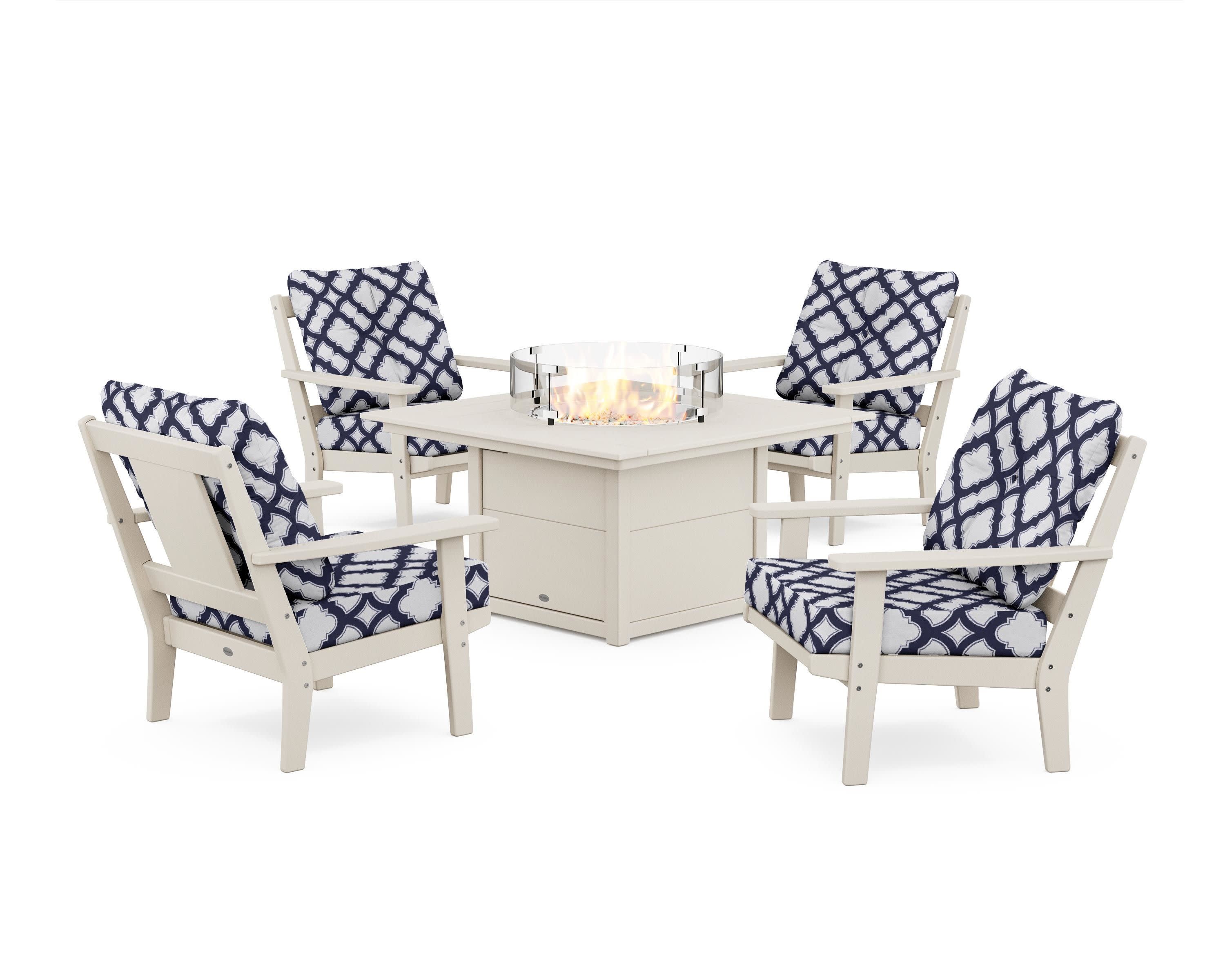 Prairie 5-Piece Deep Seating Set with Fire Pit Table in Sand / Trellis Navy