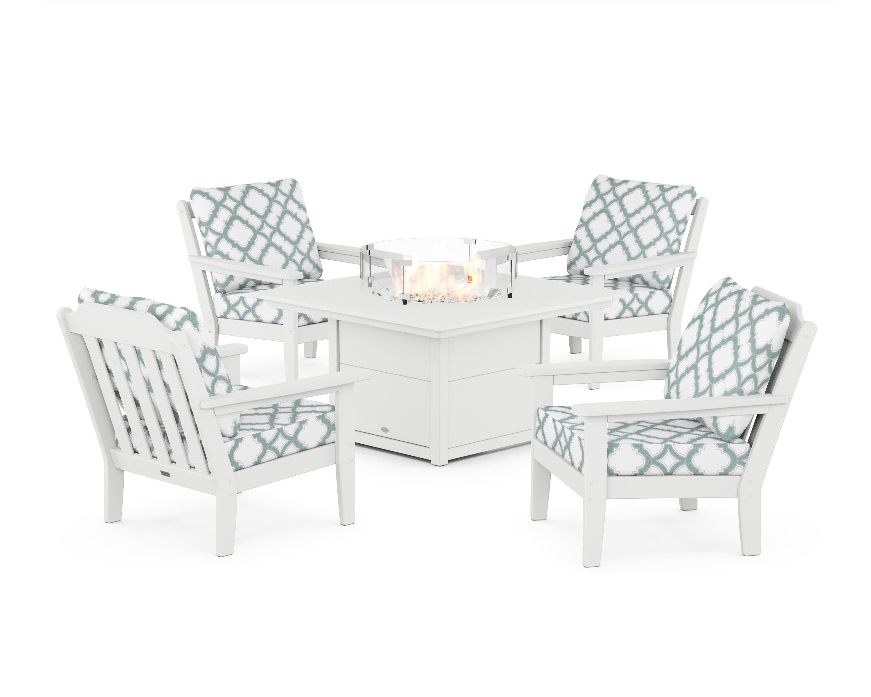 Cottage 5-Piece Deep Seating Set with Fire Pit Table in White / Trellis Glacier Spa