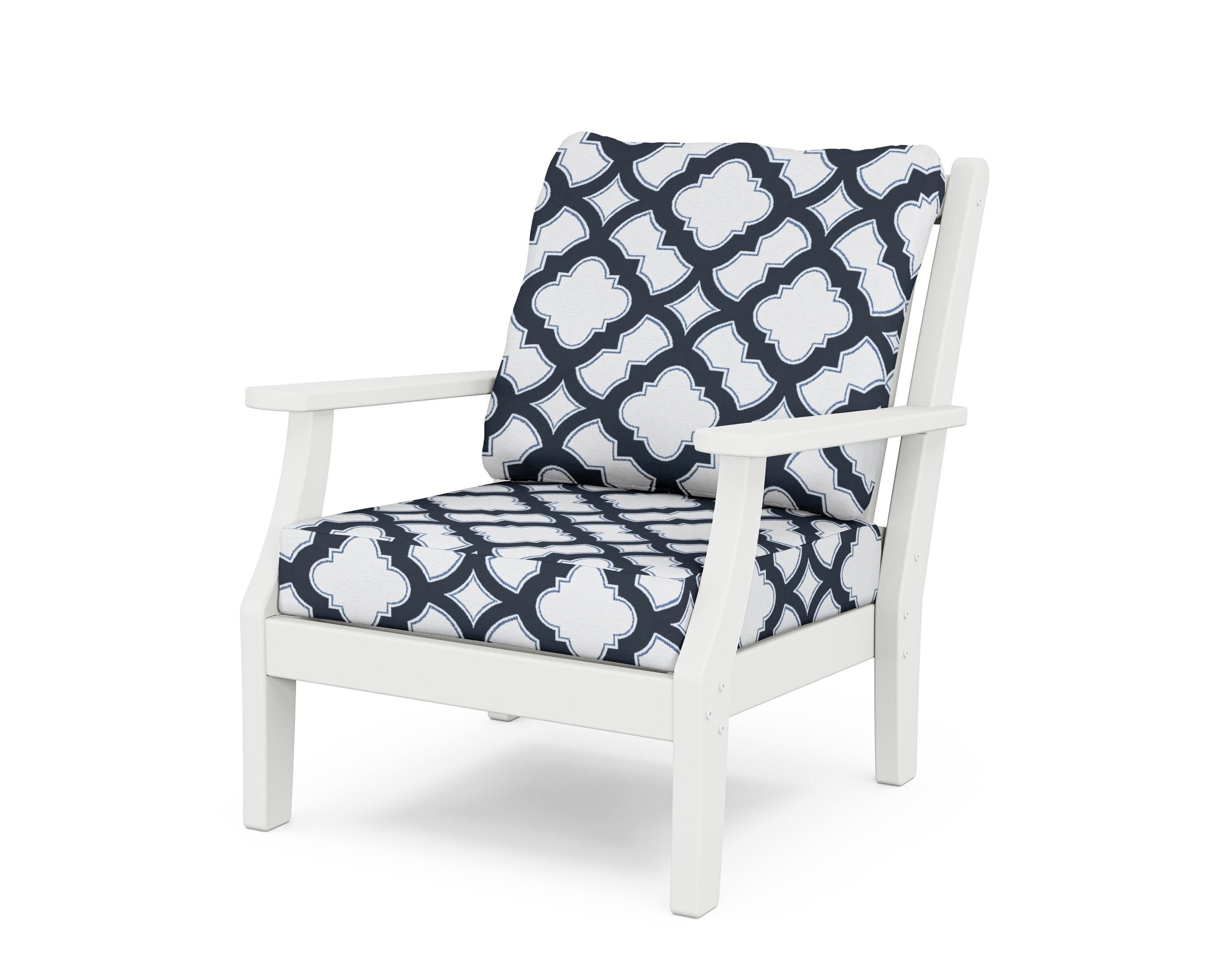 Wovendale Deep Seating Chair in White / Trellis Marine Indigo
