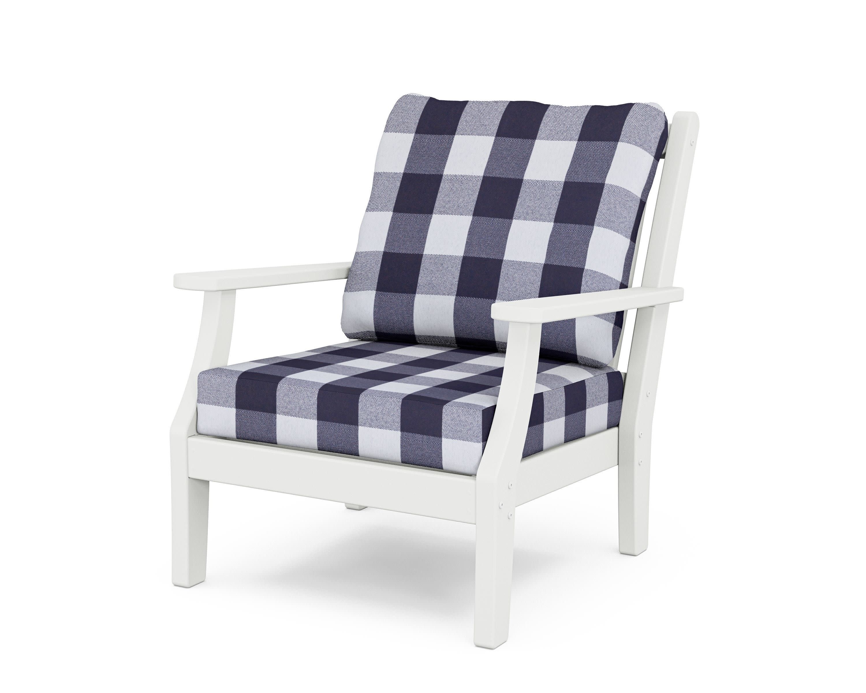 Wovendale Deep Seating Chair in White / Buffalo Plaid Navy