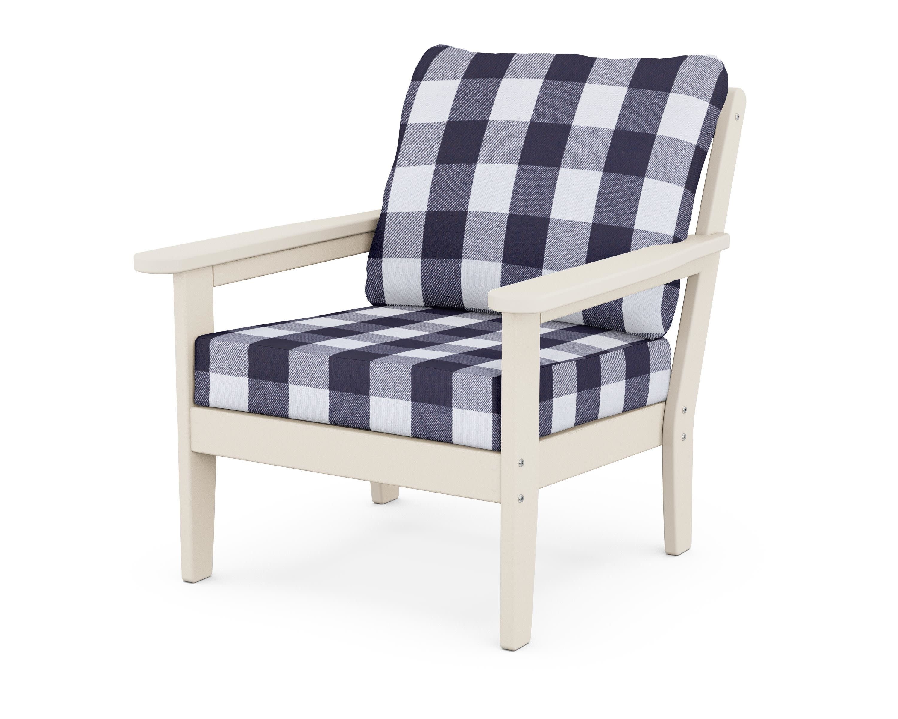 Cottage Deep Seating Chair in Sand / Buffalo Plaid Navy