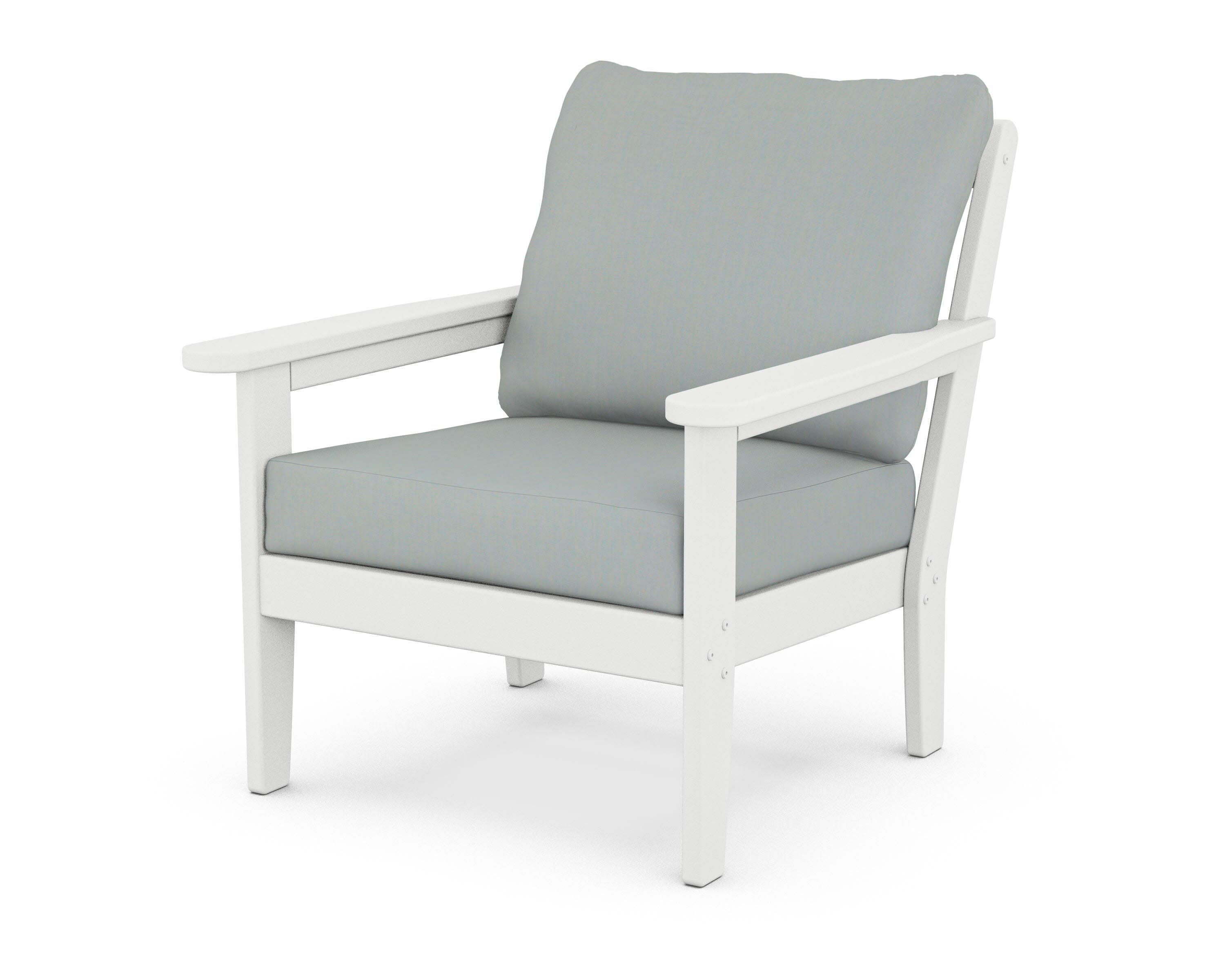 Cottage Deep Seating Chair in White / Spa
