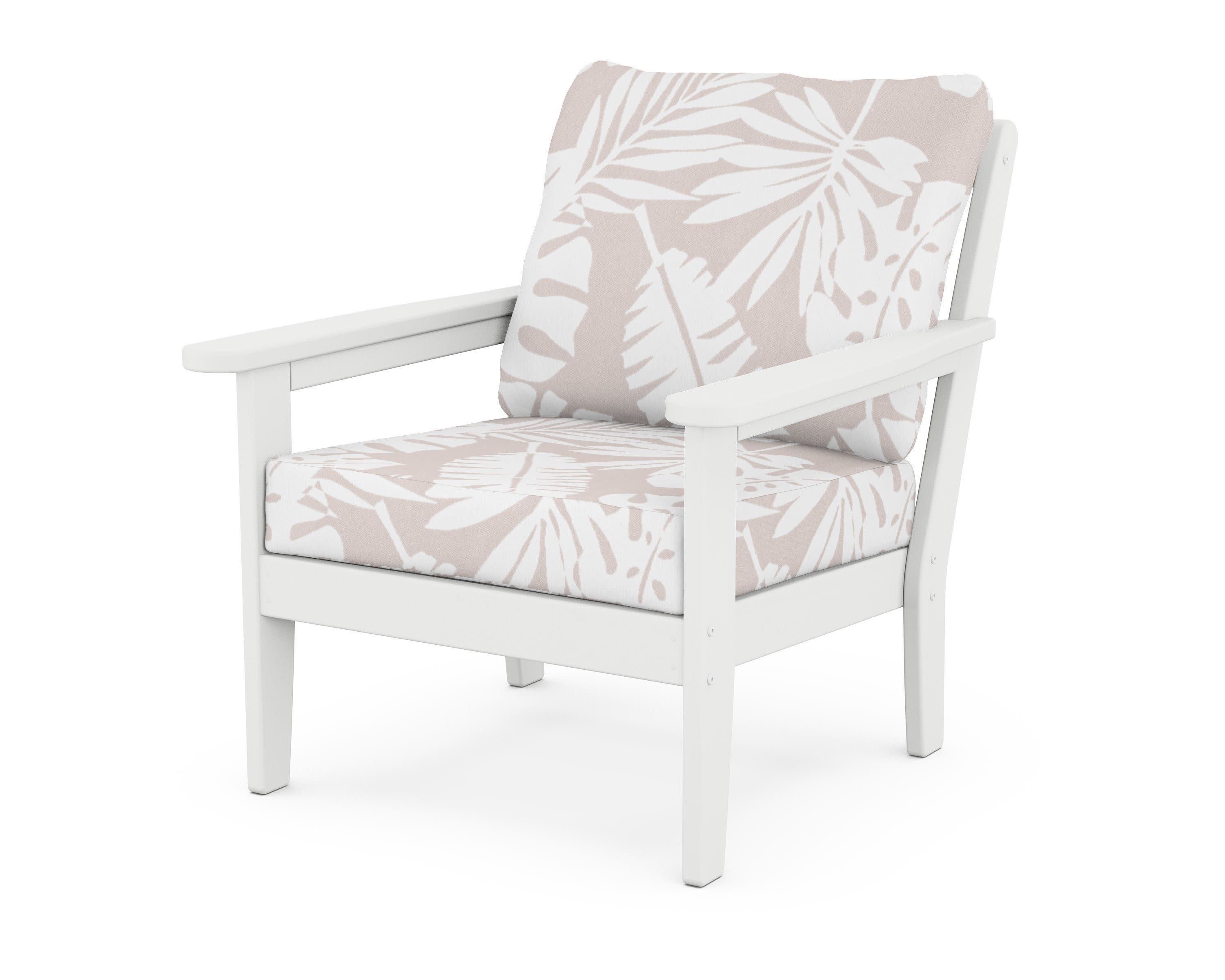 Cottage Deep Seating Chair in White / Leaf Dune Burlap