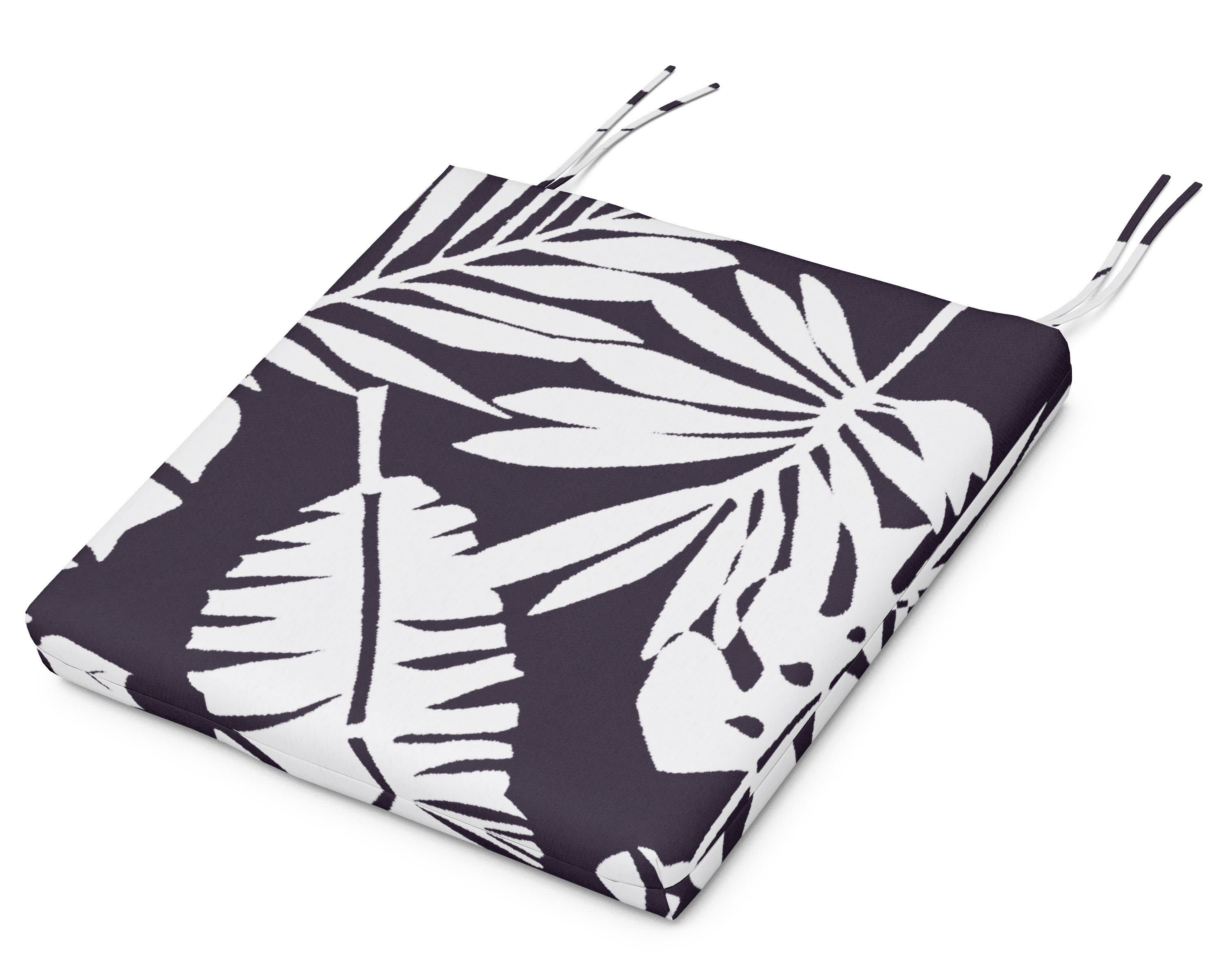 Seat Cushion 17"D x 20.75"W x 2.5"H in Leaf Navy