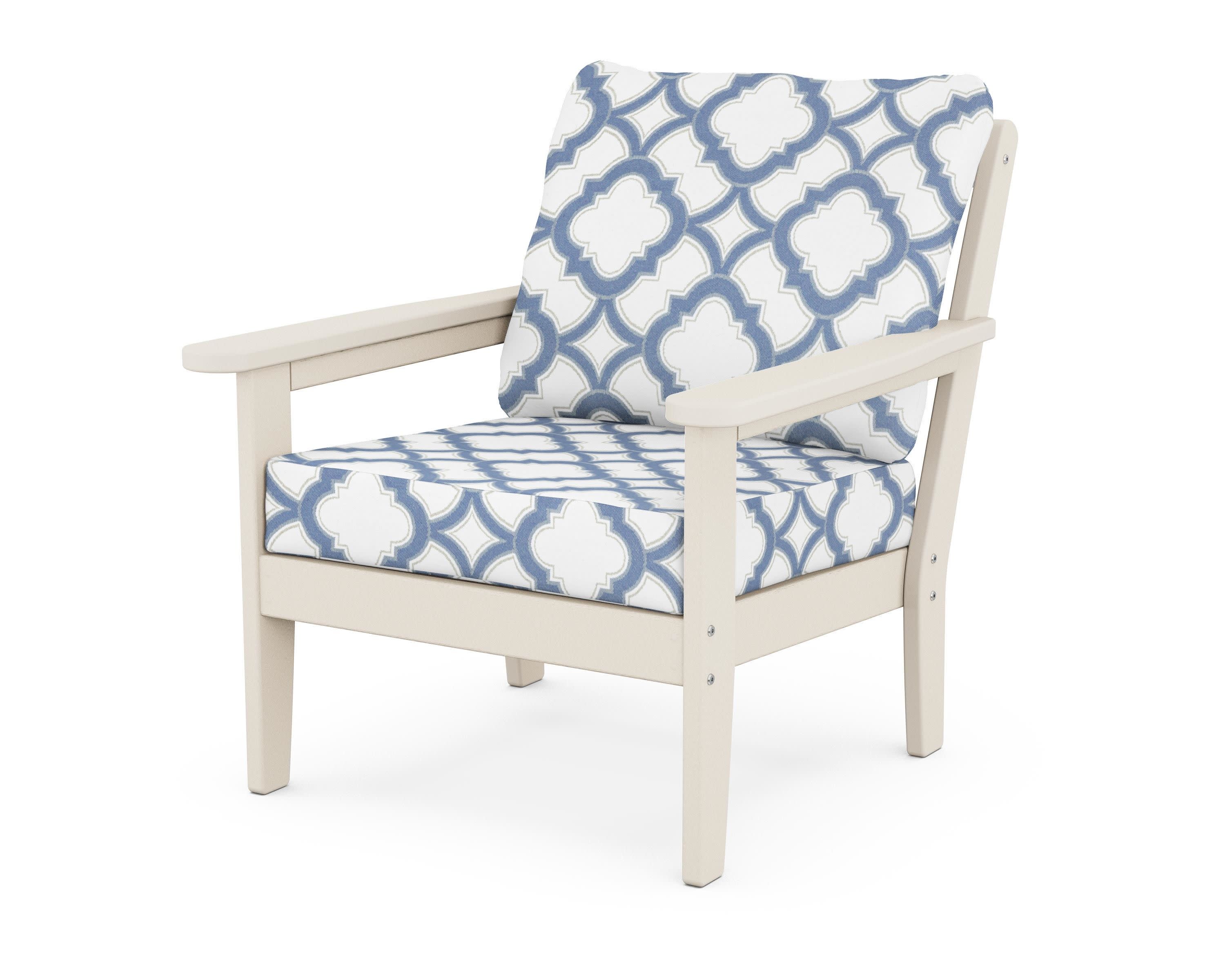 Cottage Deep Seating Chair in Sand / Trellis Sky Blue