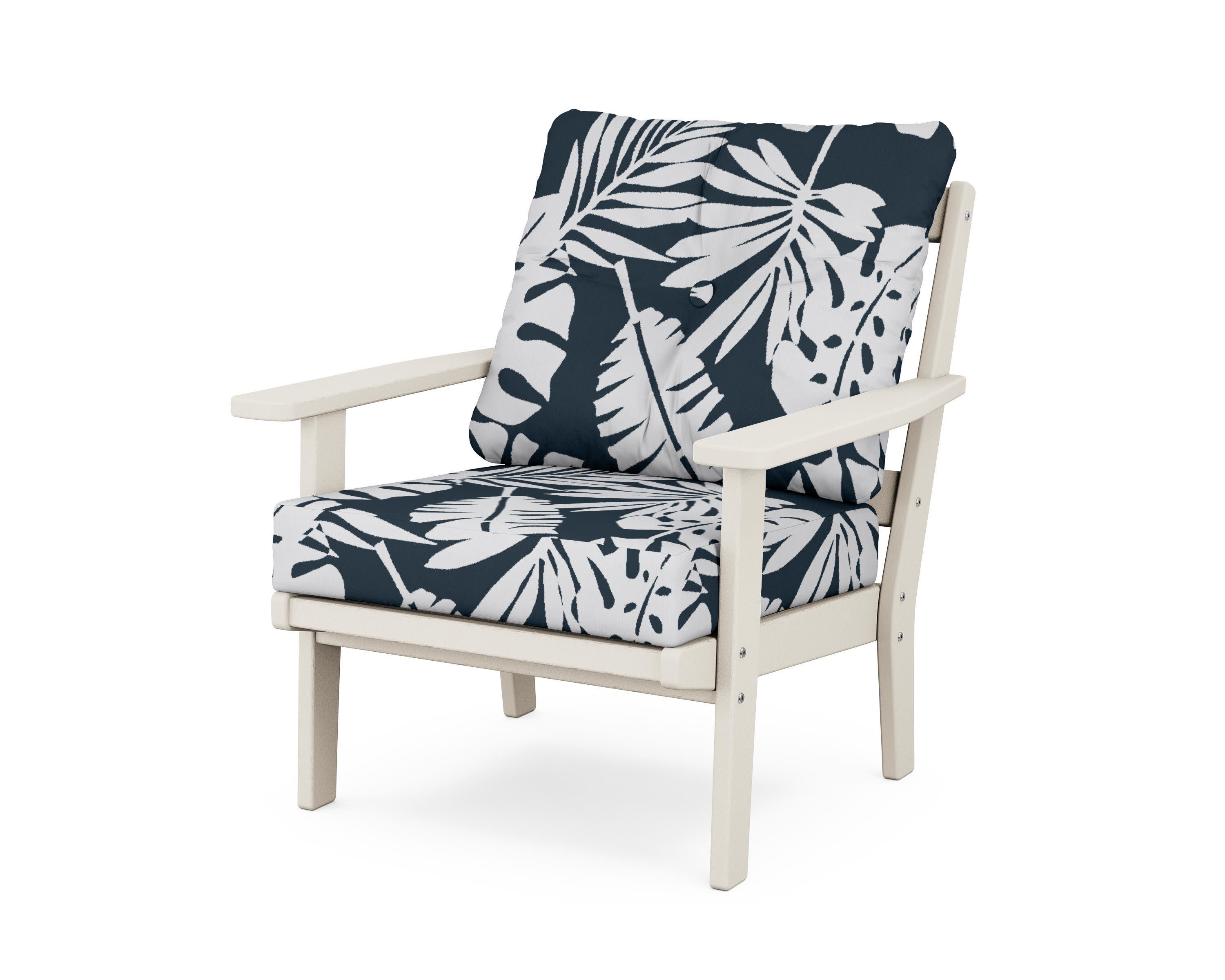 Prairie Deep Seating Chair in Sand / Leaf Marine Indigo