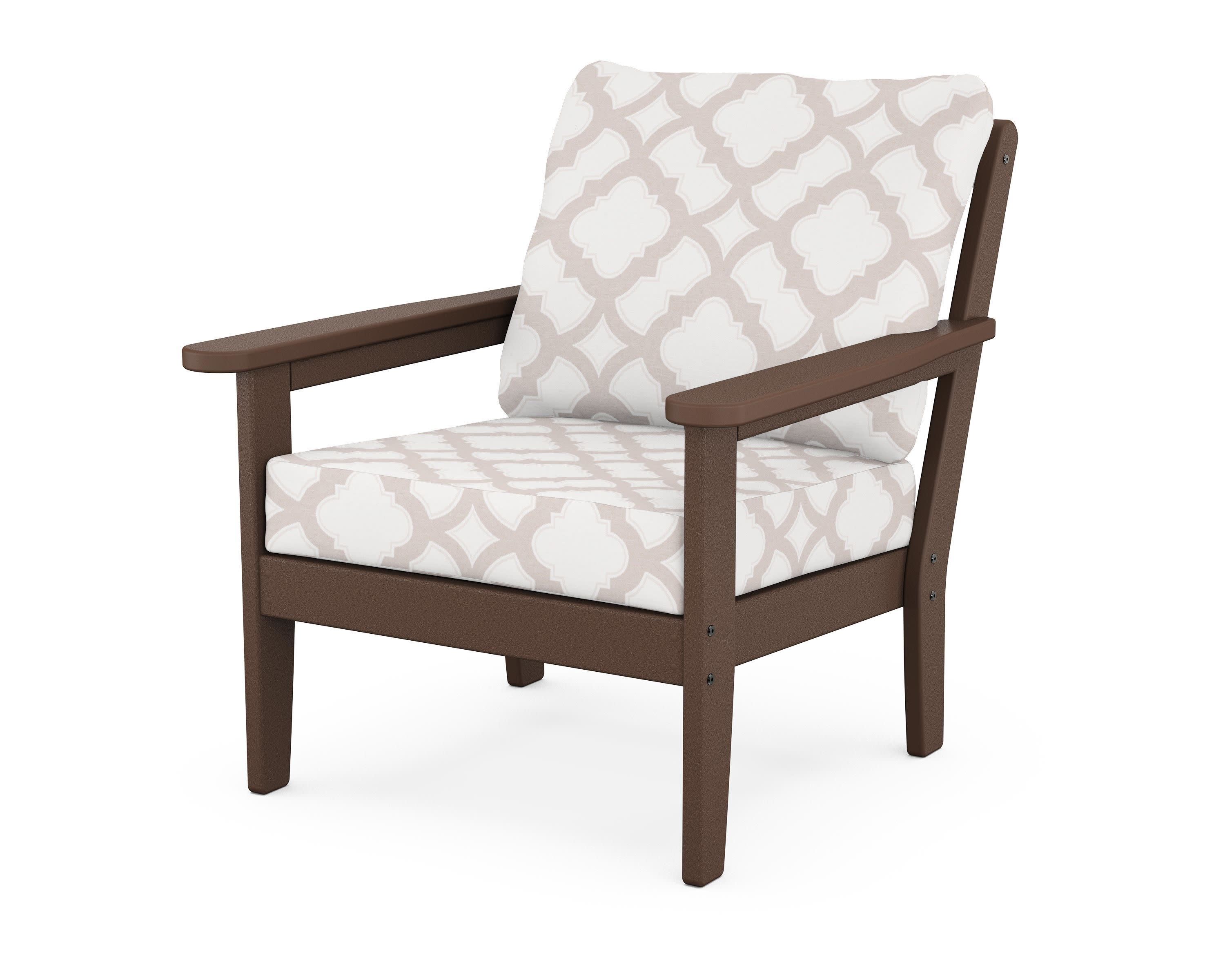 Cottage Deep Seating Chair in Mahogany / Trellis Dune Burlap